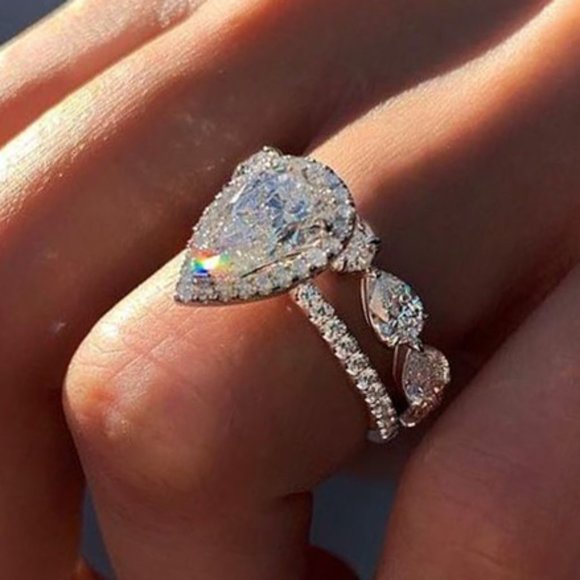 Beautiful Water Drop Bright Zircon Brass Pear Wedding Ring for Women, PD393 - Picture 5 of 6